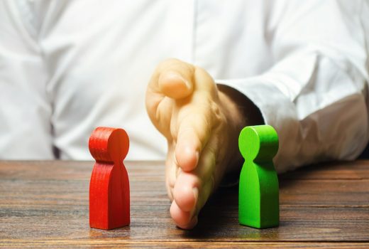 arbitrage, médiateur, arbitre, médiation, conflit, intérêt, médiation, assistance, équilibre, affaires, homme d'affaires, défi, personnage, compétition, compétitivité, concept, concepts, conceptuel, conflits, confrontation, controversé, crise, débat, différend, divise,